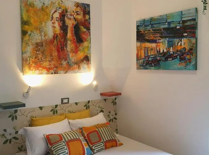 House Fiorelli 3* Rome